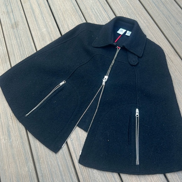 Armani Exchange 100% Wool Center Zip Poncho Size XS - Picture 1 of 12